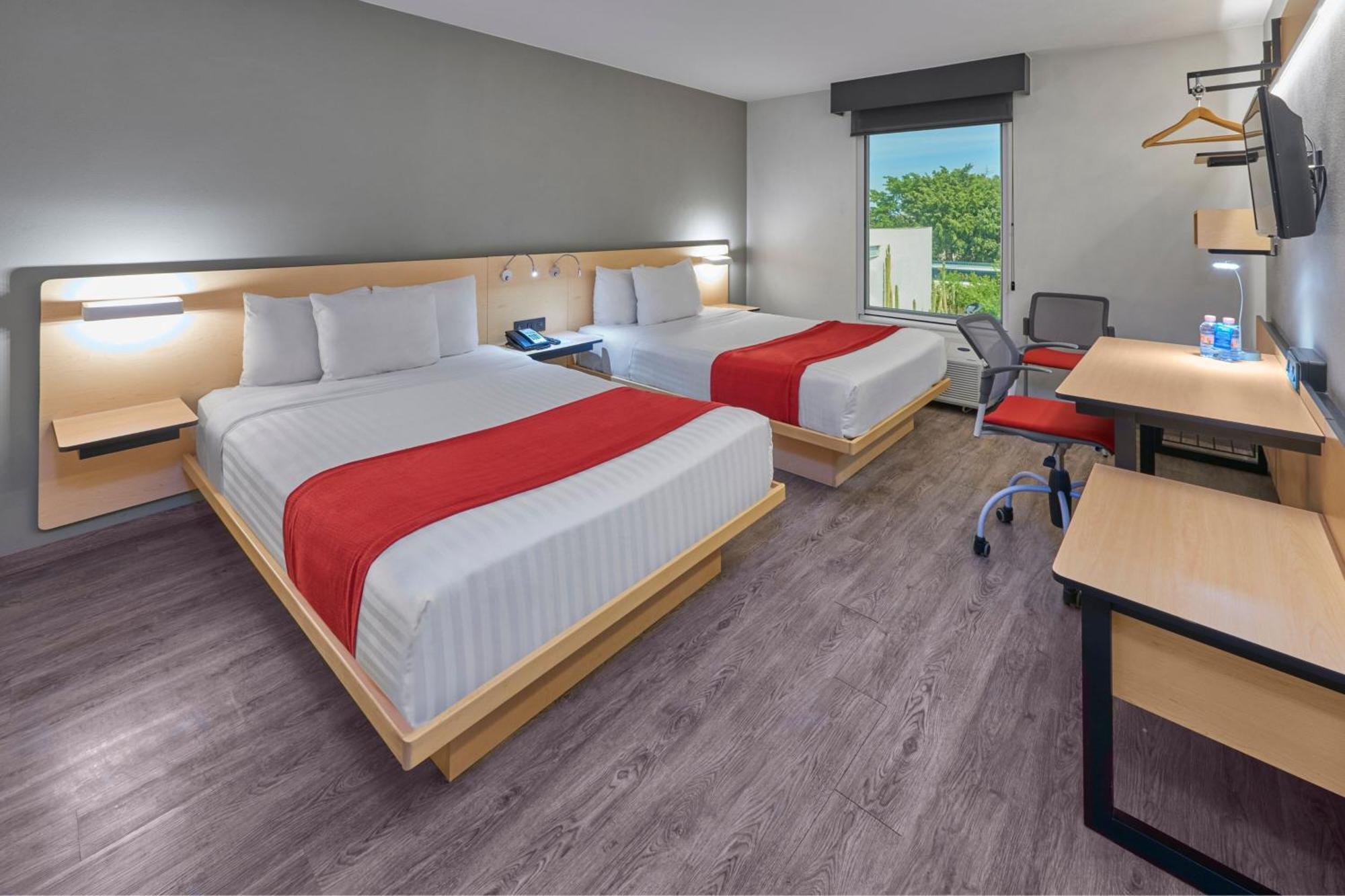 City Express By Marriott Irapuato Exteriör bild