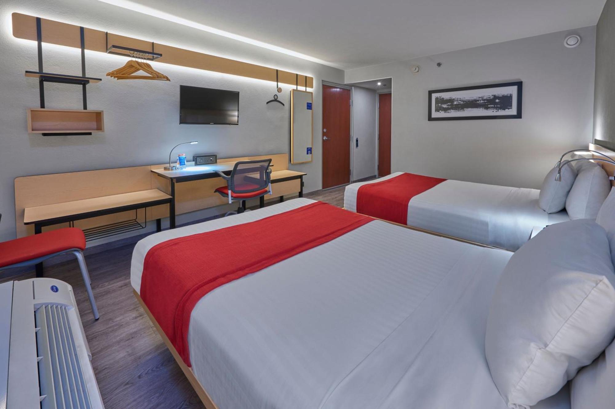 City Express By Marriott Irapuato Exteriör bild