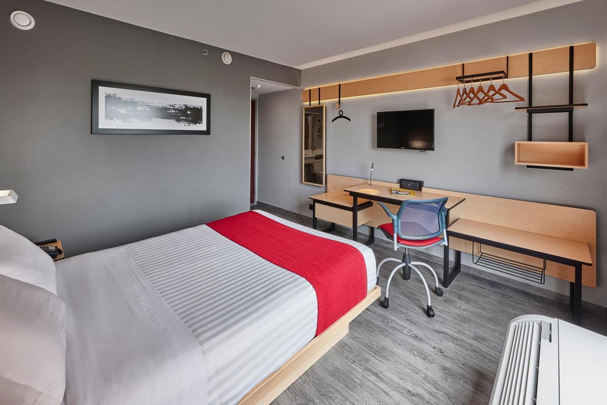 City Express By Marriott Irapuato Exteriör bild