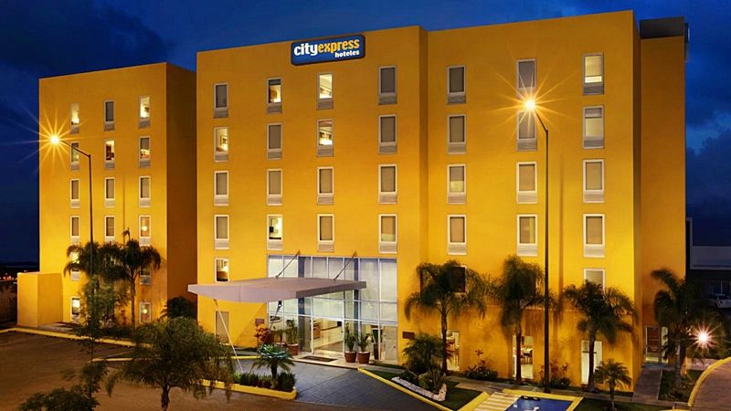 City Express By Marriott Irapuato Exteriör bild